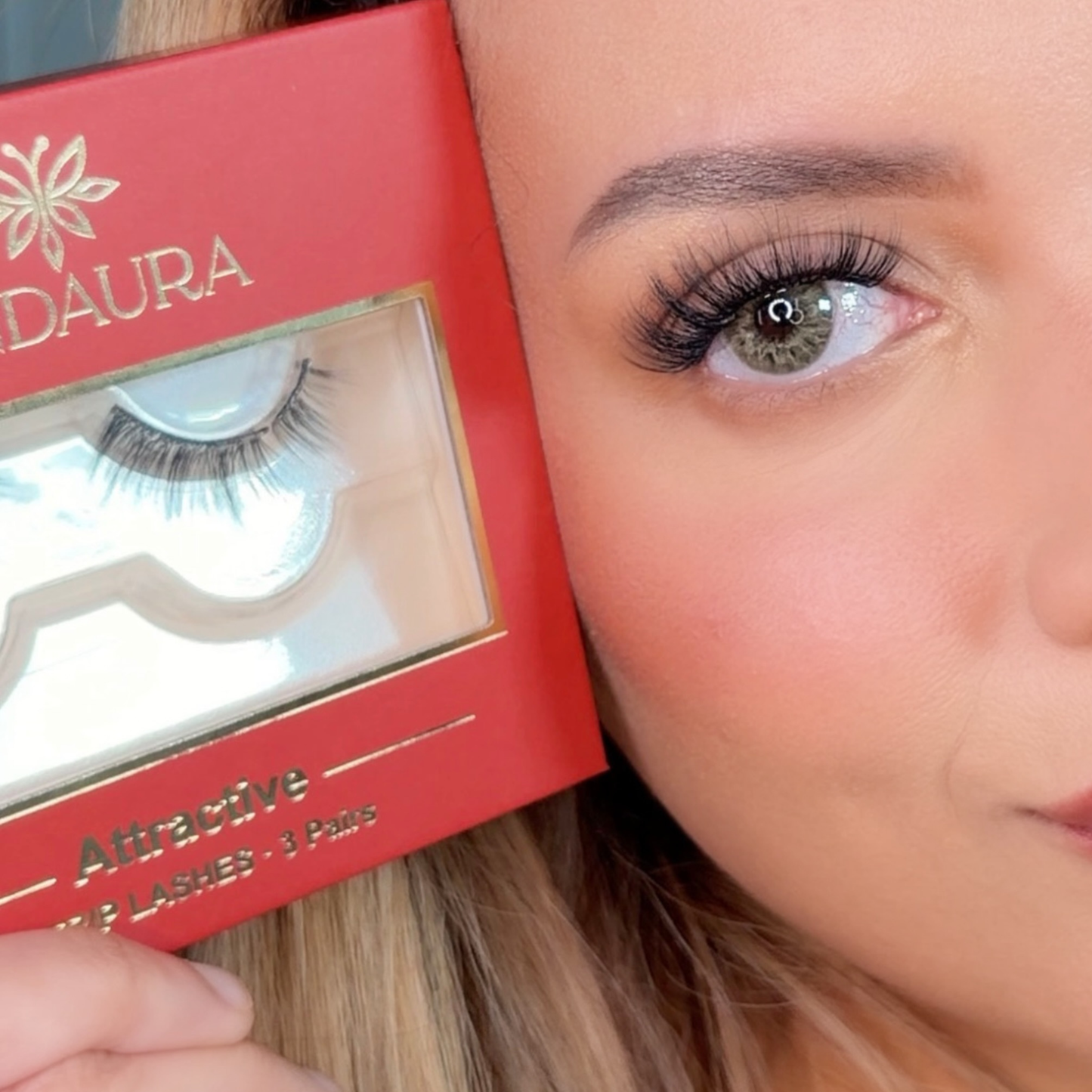Attractive – Convertible Pop-On Lashes